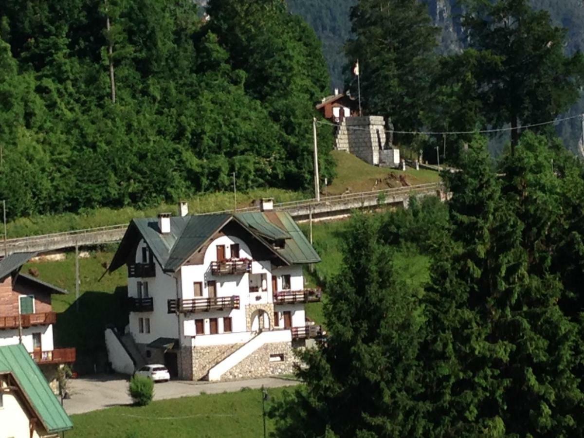 피에베디카도레 La Casa Di Monte Ricco 아파트 외부 사진